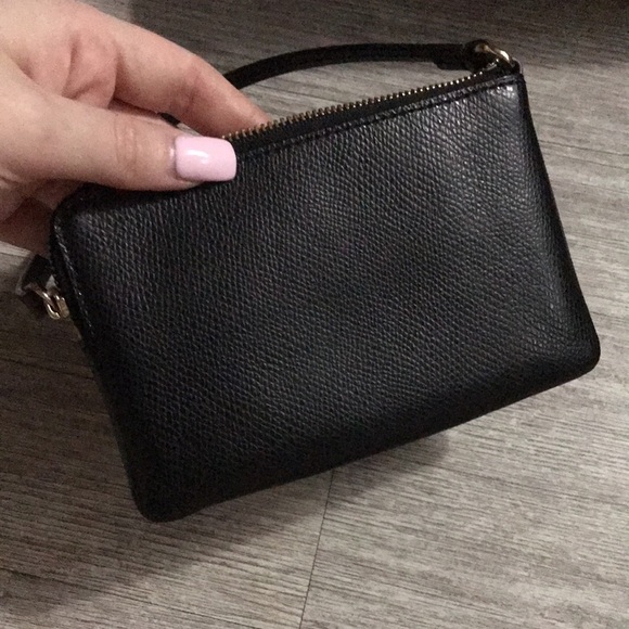 Black leather coach wristlet corner zip - Picture 5 of 5